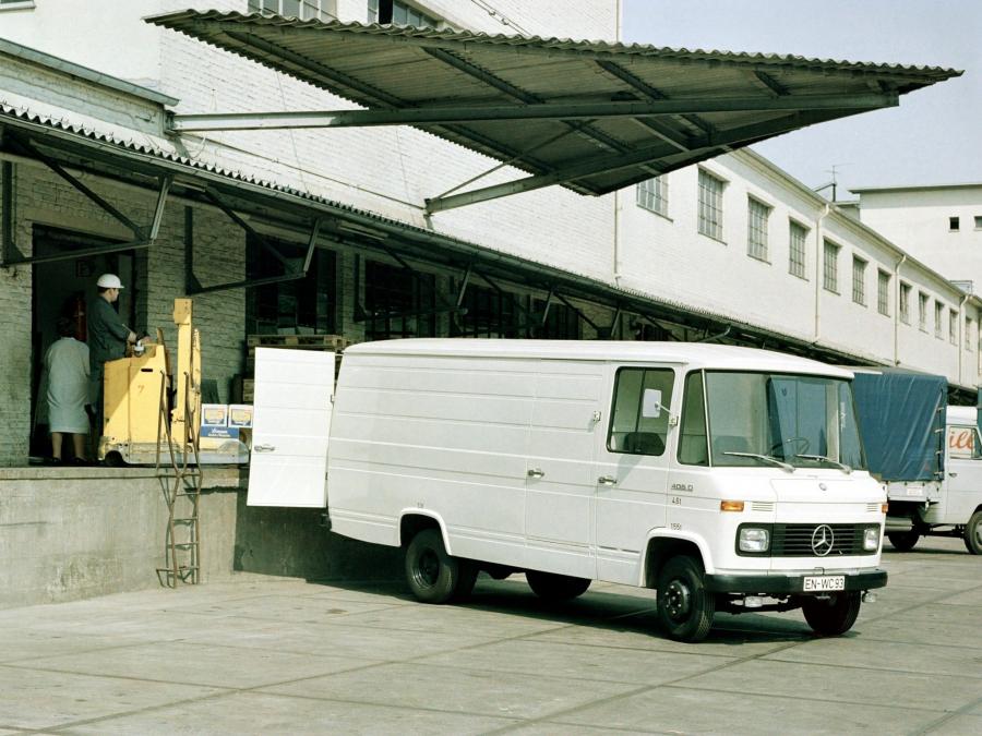  Mercedes-Benz L406D Kastenwagen 1968 года  (фото 2 из 4)